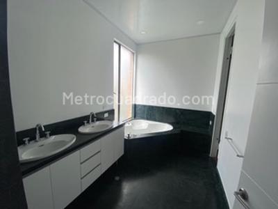 Apartamento en venta en Museo Del Chico, Bogotá · foto 10 de 15