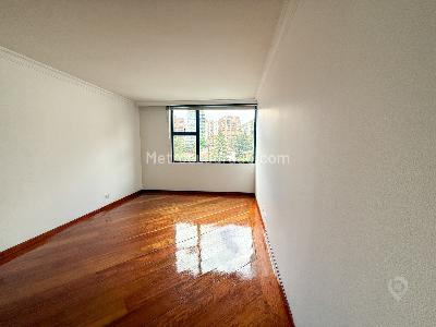 Apartamento de 3 alcobas en venta en La Cabrera, Bogotá, 174 m² · foto 10 de 13