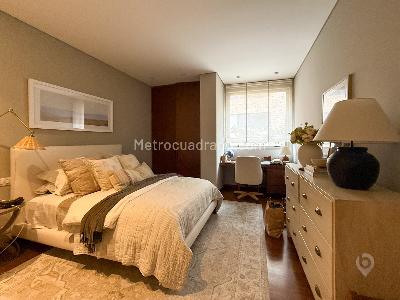 Apartamento de 4 alcobas en venta en La Cabrera, Bogotá, 309 m² · foto 11 de 18