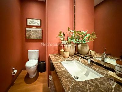 Apartamento de 4 alcobas en venta en La Cabrera, Bogotá, 309 m² · foto 5 de 18