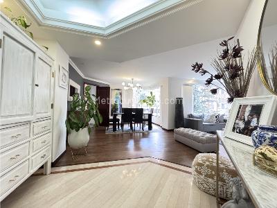Apartamento de 3 alcobas en venta en Usaquen, Bogotá, 160 m² · foto 2 de 17