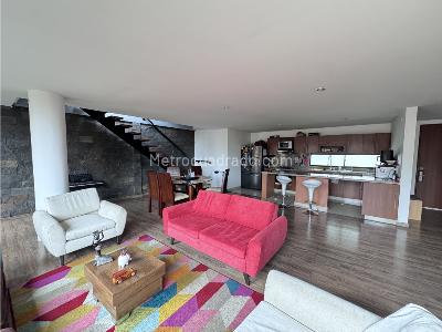 Apartamento en arriendo en Cedritos, Bogotá · foto 5 de 12