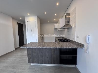 Apartamento en venta en Chico Navarra, Bogotá · foto 6 de 15