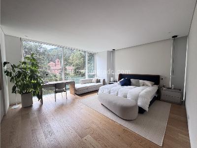 Apartamento de 4 alcobas en venta en Chico Alto, Bogotá, 363 m² · foto 11 de 20