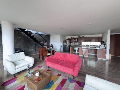 Apartamento en arriendo en Cedritos, Bogotá · foto 3 de 16