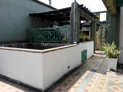 Apartamento de 4 alcobas en venta en Ciudad Jardin, Cali, 157 m² · foto 19 de 19