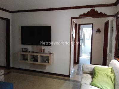 Apartamento de 4 alcobas en venta en Ciudad Jardin, Cali, 157 m² · foto 10 de 19