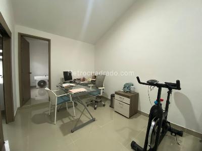 Casa de 3 alcobas en venta en La Flora, Cali, 180 m² · foto 11 de 20