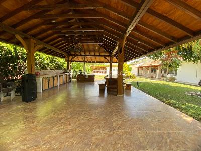 Casa de 4 alcobas en venta en Ciudad Jardin, Cali, 600 m² · foto 2 de 20