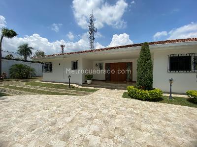 Casa de 4 alcobas en venta en Ciudad Jardin, Cali, 600 m² · foto 3 de 20