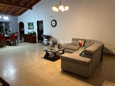 Casa de 4 alcobas en venta en Prados Del Norte, Cali, 318 m² · foto 5 de 19