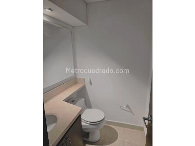Apartaestudio en venta en La Castellana, Bogotá, 49 m² · foto 3 de 13