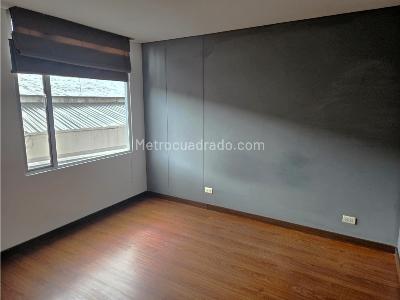 Apartaestudio en venta en La Castellana, Bogotá, 49 m² · foto 6 de 13