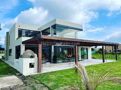 Casa de 5 alcobas en venta en Chia, Chía, 420 m² · foto 9 de 20