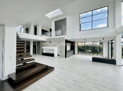 Casa de 5 alcobas en venta en La Balsa, Chía, 435 m² · foto 5 de 18