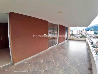 Apartamento de 3 alcobas en venta en Belen, Ibagué, 180 m² · foto 4 de 12