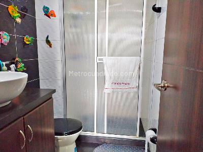 Apartamento de 4 alcobas en venta en Caracoli, Ibagué, 110 m² · foto 2 de 8