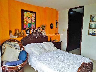 Apartamento de 4 alcobas en venta en Caracoli, Ibagué, 110 m² · foto 4 de 8