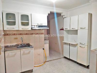 Apartamento de 2 alcobas en venta en Centro, Ibagué, 50 m² · foto 2 de 10