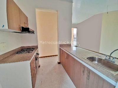 Apartamento de 2 alcobas en venta en Centro, Ibagué, 50 m² · foto 5 de 10