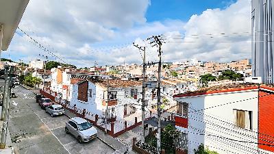Casa de 5 alcobas en venta en Diamante 1, Bucaramanga, 375 m² · foto 11 de 17
