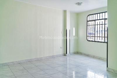 Casa de 5 alcobas en venta en Diamante 1, Bucaramanga, 375 m² · foto 6 de 17