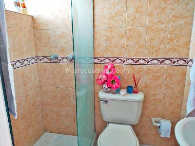 Casa de 5 alcobas en venta en Barrio Belen, Ibagué, 355 m² · foto 7 de 7