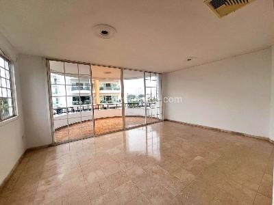 Apartamento de 3 alcobas en venta en El Recreo Monteria, Montería, 232 m² · foto 4 de 17