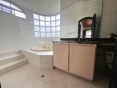 Apartamento de 3 alcobas en venta en El Recreo Monteria, Montería, 232 m² · foto 11 de 17