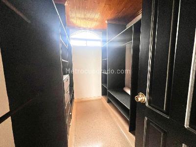 Apartamento de 3 alcobas en venta en El Recreo Monteria, Montería, 232 m² · foto 9 de 17