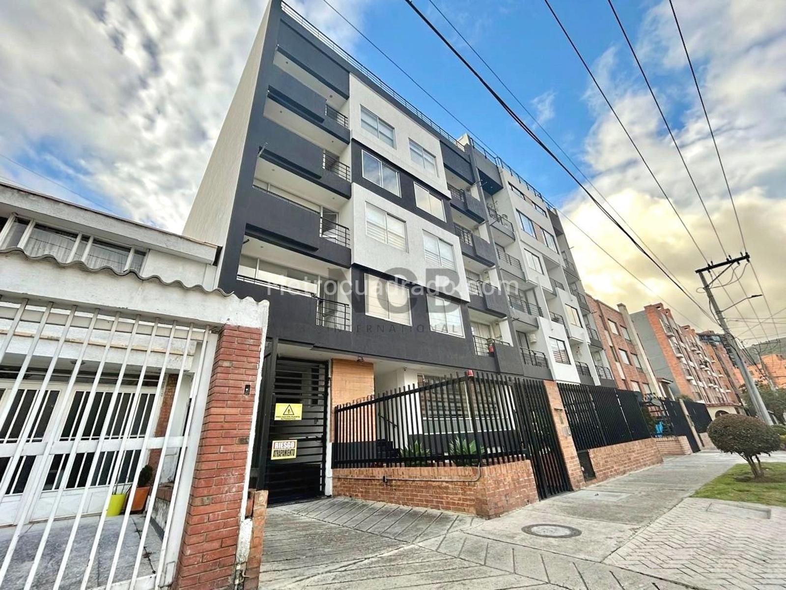 Apartaestudio en Venta  CONTADOR CEDRITOS