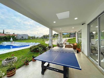 Casa de 4 alcobas en venta en El Pais Salado, Ibagué · foto 19 de 20