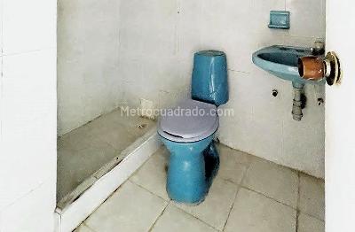 Apartamento de 3 alcobas en venta en Los Almendros, Girardot, 75 m² · foto 6 de 8