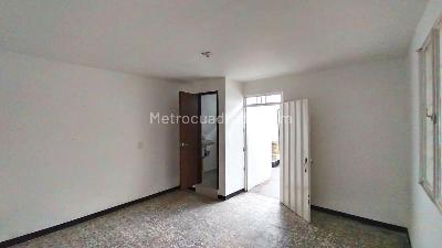 Casa de 5 alcobas en venta en Hipodromo, Ibagué, 245 m² · foto 6 de 12