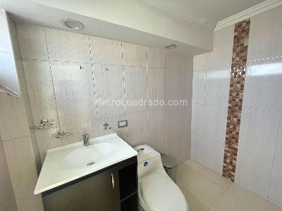 Casa en venta en San Luis, Bogotá · foto 9 de 20