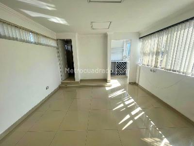 Casa en venta en San Luis, Bogotá · foto 10 de 20