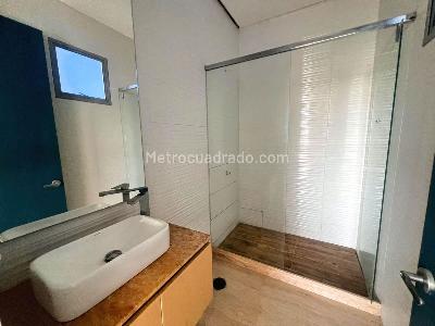 Apartamento de 4 alcobas en venta en Edificio Solsticio, Montería, 300 m² · foto 3 de 17
