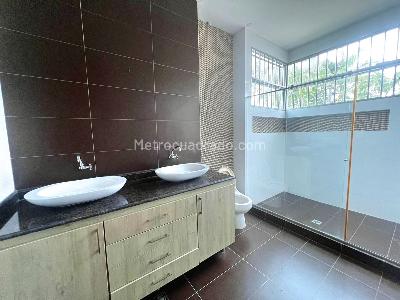 Casa de 3 alcobas en venta en Urbanizacion Lagos Del Norte, Montería · foto 11 de 17
