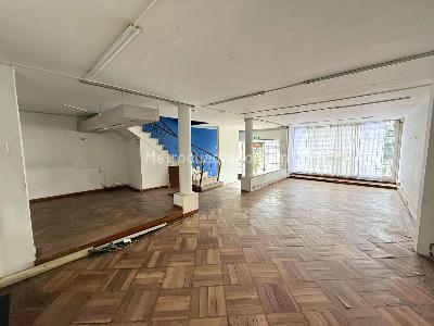 Casa de 4 alcobas en venta en Park Way, Bogotá, 422 m² · foto 9 de 19