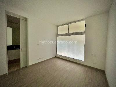 Apartamento de 3 alcobas en venta en Bellavista, Cali, 156 m² · foto 13 de 15