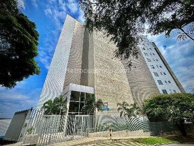Apartamento de 3 alcobas en venta en Bellavista, Cali, 156 m² · foto 3 de 15