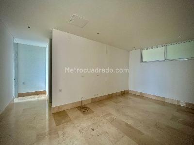 Apartamento de 3 alcobas en venta en Bellavista, Cali, 156 m² · foto 6 de 15