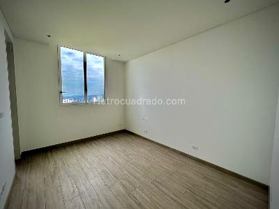 Apartamento de 3 alcobas en venta en Bellavista, Cali, 172 m² · foto 15 de 19