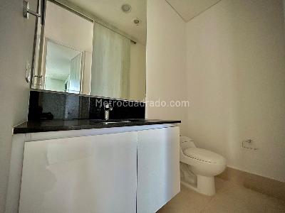 Apartamento de 3 alcobas en venta en Bellavista, Cali, 172 m² · foto 18 de 19