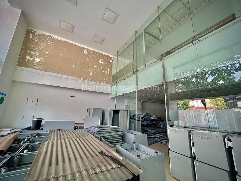 Local Comercial en Venta, CHICO NORTE, Bogotá D.C. - Więcej