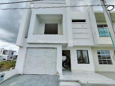 Casa en venta en Rosendo Garces, Montería · foto 3 de 20