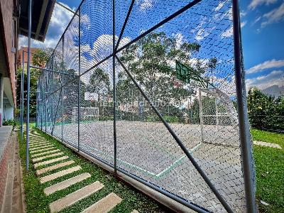 Apartamento en venta en Ciudad Del Rio, Medellín · foto 2 de 20