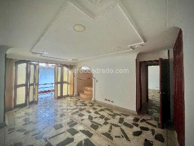 Casa de 5 alcobas en venta en El Ingenio, Cali, 561 m² · foto 10 de 15