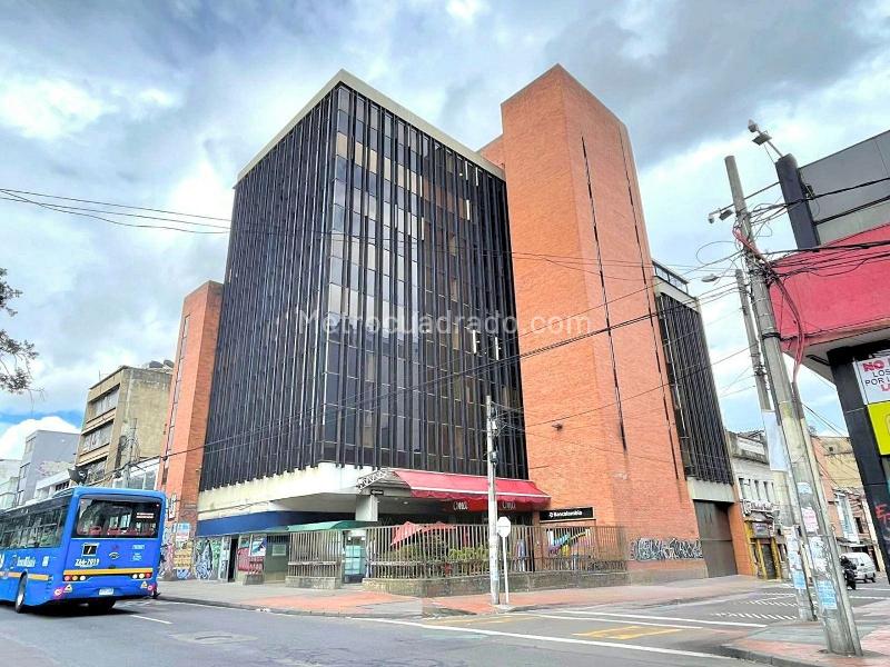 Local Comercial en Venta, CHAPINERO, Bogotá D.C. - Więcej