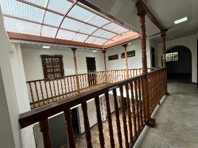 Casa de 5 alcobas en venta en Prado, Medellín, 420 m² · foto 2 de 20